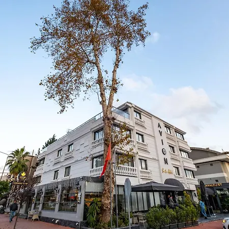 Avion Hotel